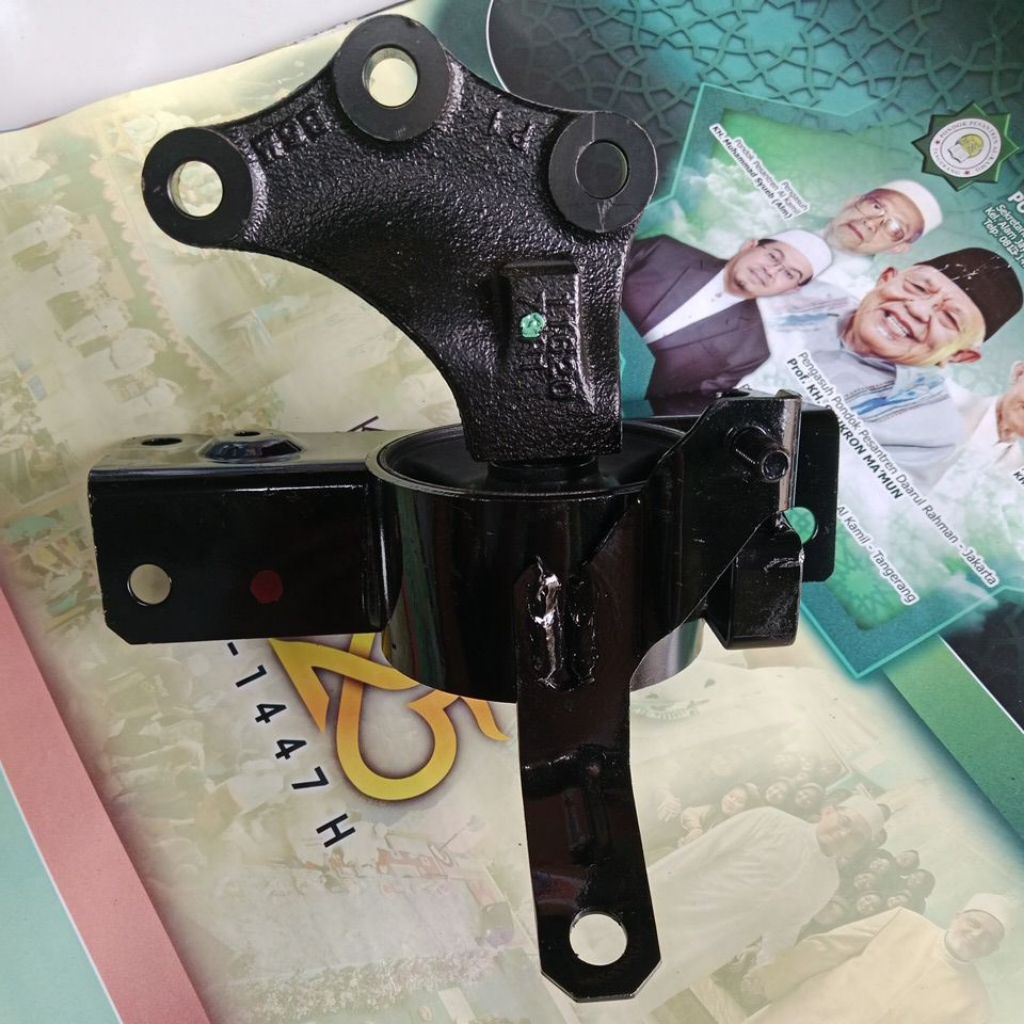 Engine Mounting Kiri New Ertiga Matic 2018-2023 Original