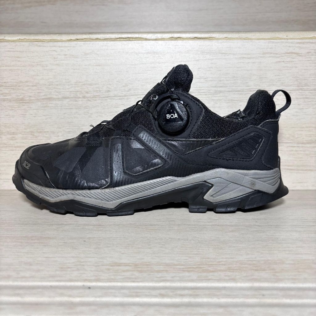 SEPATU OUTDOOR TREKKING HIKING & RUNNING K2 BOA SYSTEM / TALI PUTAR SECOND ORIGINAL  [ MURAH ]