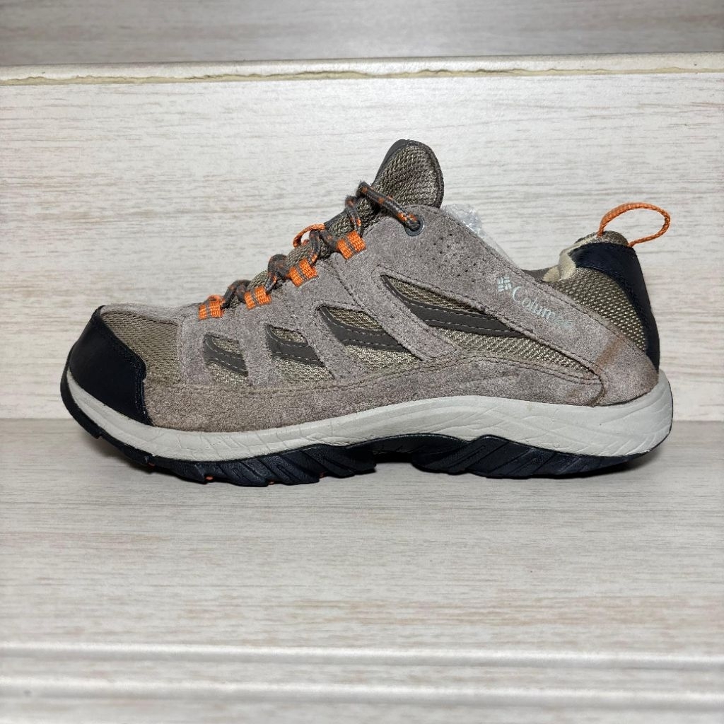 SEPATU OUTDOOR TREKKING HIKING & RUNNING COLUMBIA SECOND ORIGINAL  [ MURAH ]