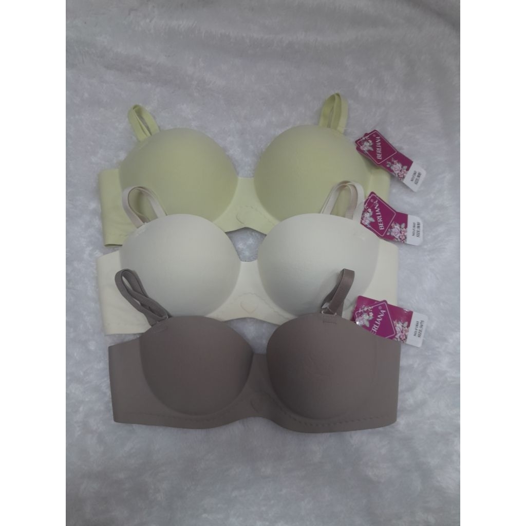 Push Up Bra Seamless Bahan Lembut – Ukuran 34 36 38 | Nyaman, Pilihan Warna Elegan