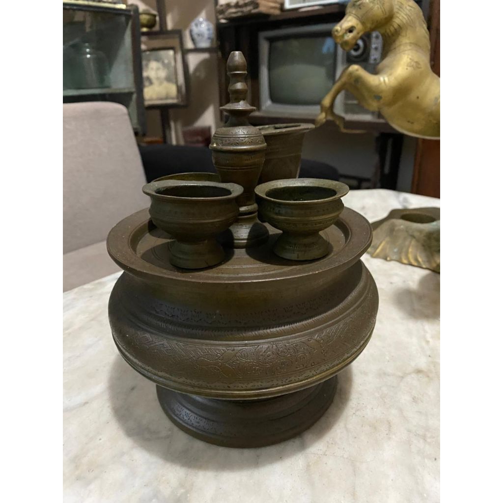 KINANGAN KUNO/KINANGAN ANTIK/KINANGAN KUNINGAN/BOKOR KUNINGAN/KINANGAN GEMBOL/KUNINGAN KLASIK/KINANG