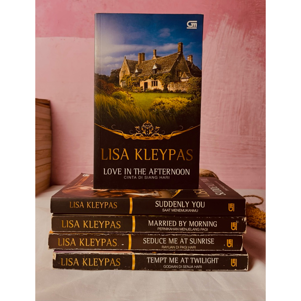 Jual Murah Novel Romance Lisa Klaypas Set 5 Judul ( love in The Afternoon, Suddely You, Married by M