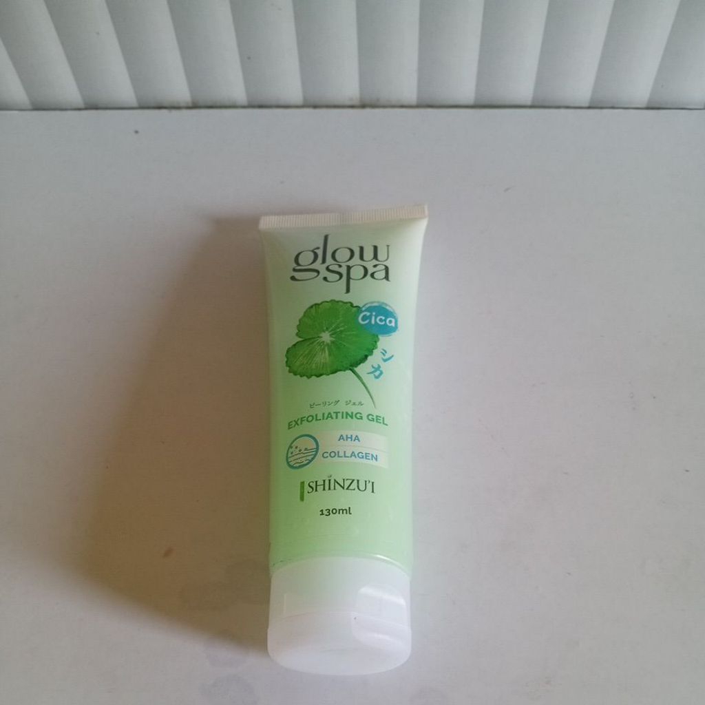 SHINZUI EXFOLIATING GEL CICA