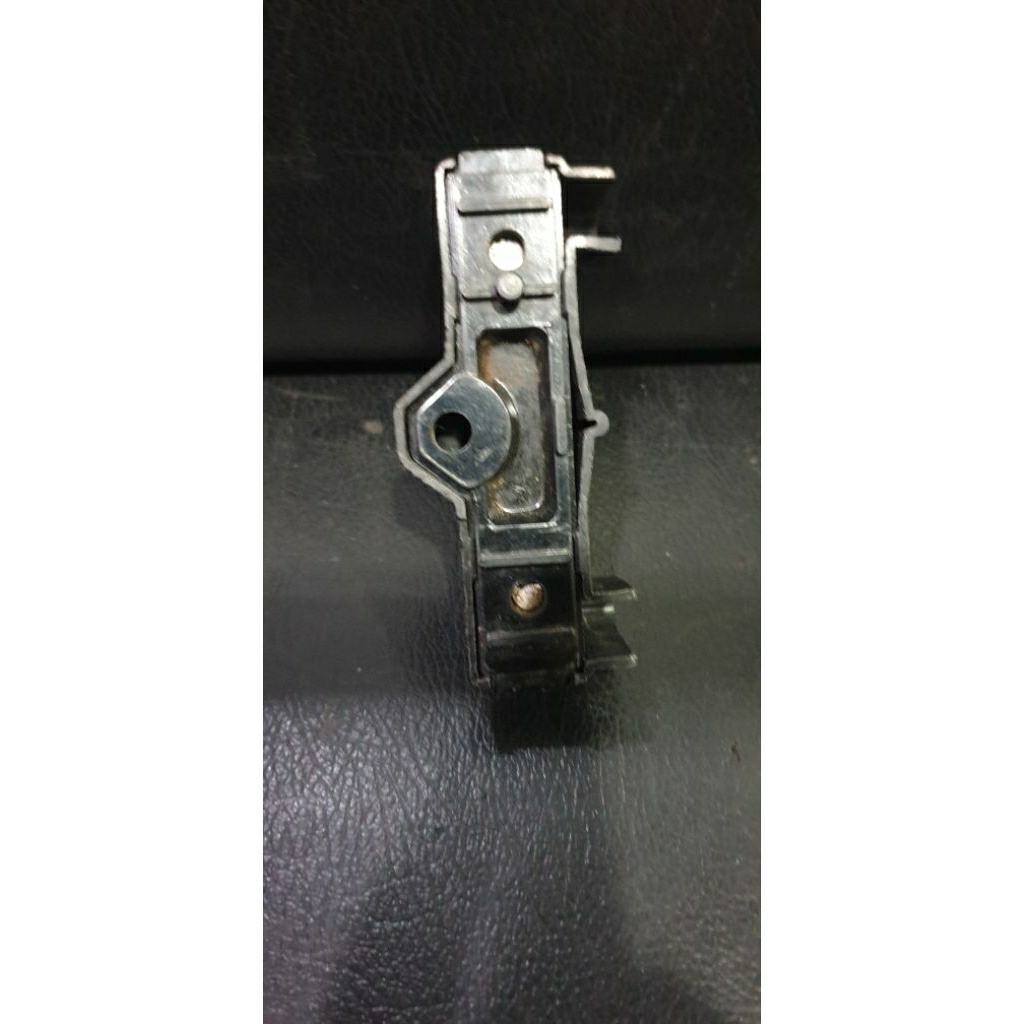 Main fuse fuse pusat audio mobil bekas