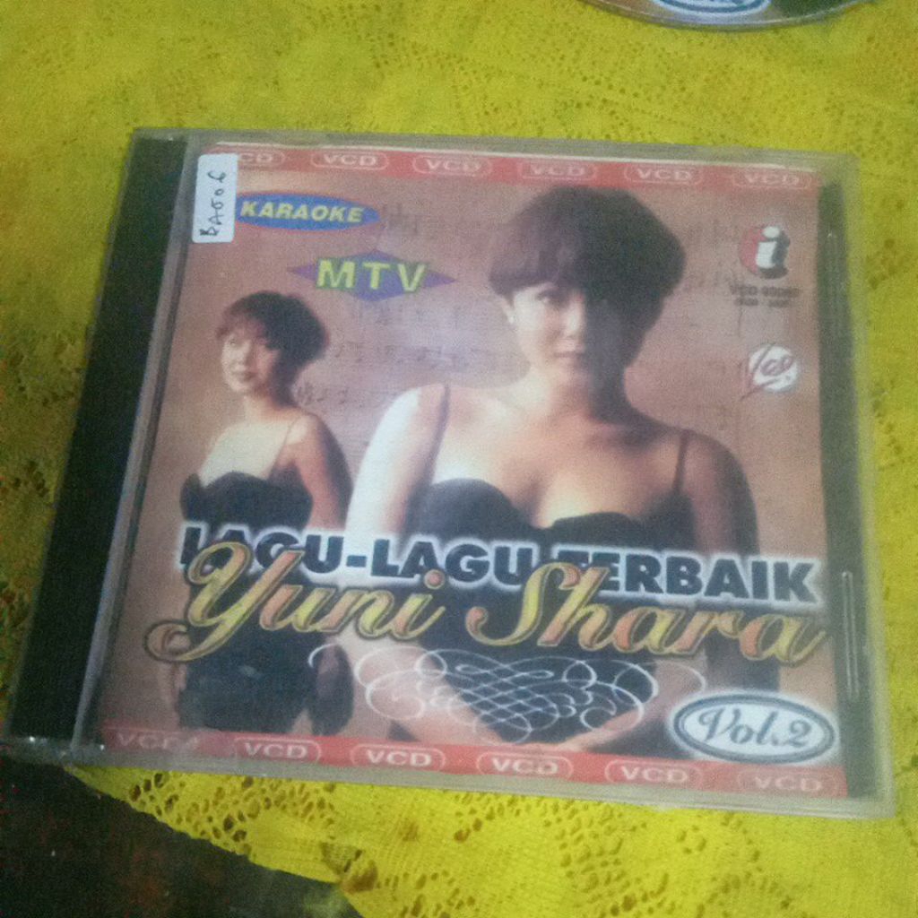 VCD YUNI SHARA BA006