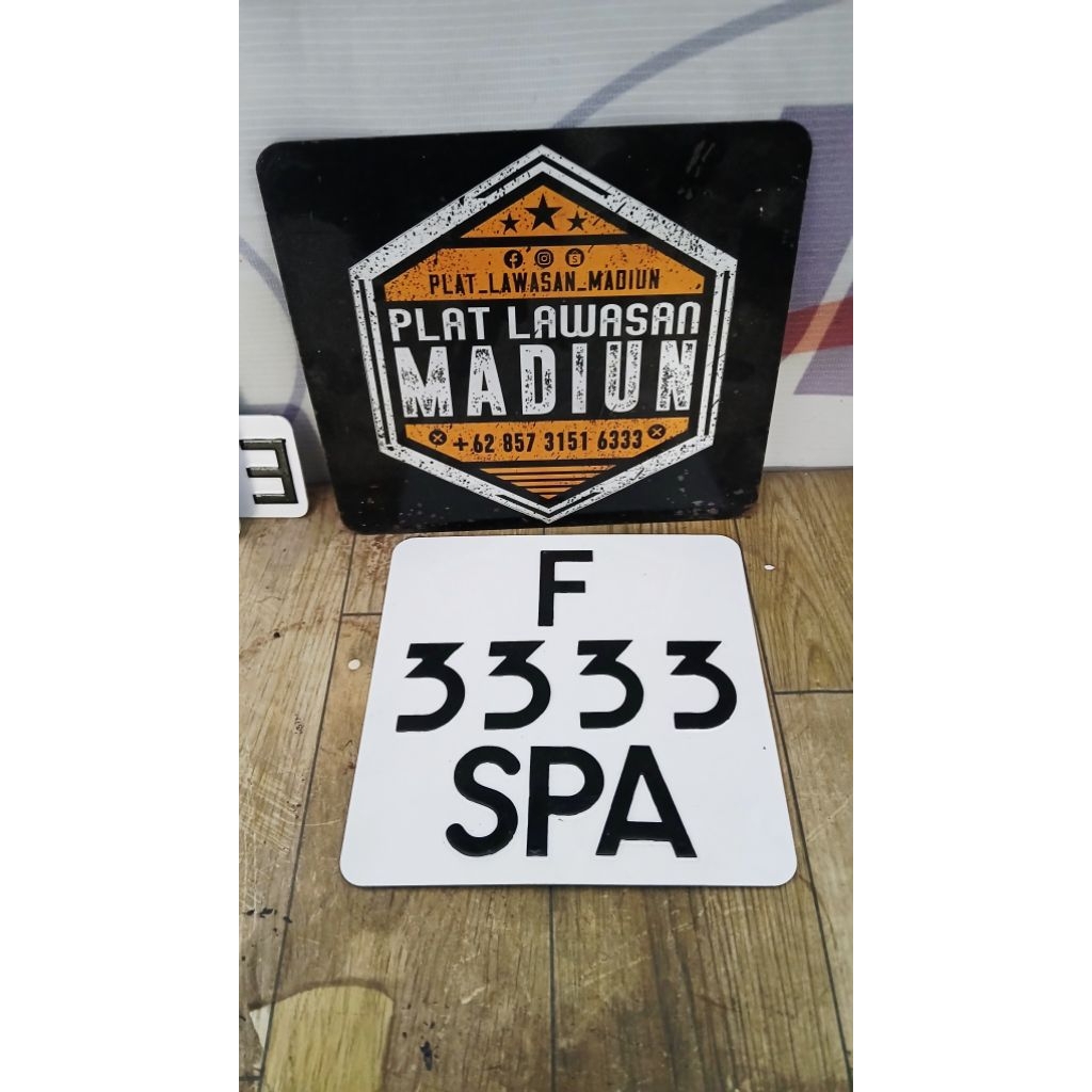 Plat Belakang Plat Lawas Vespa