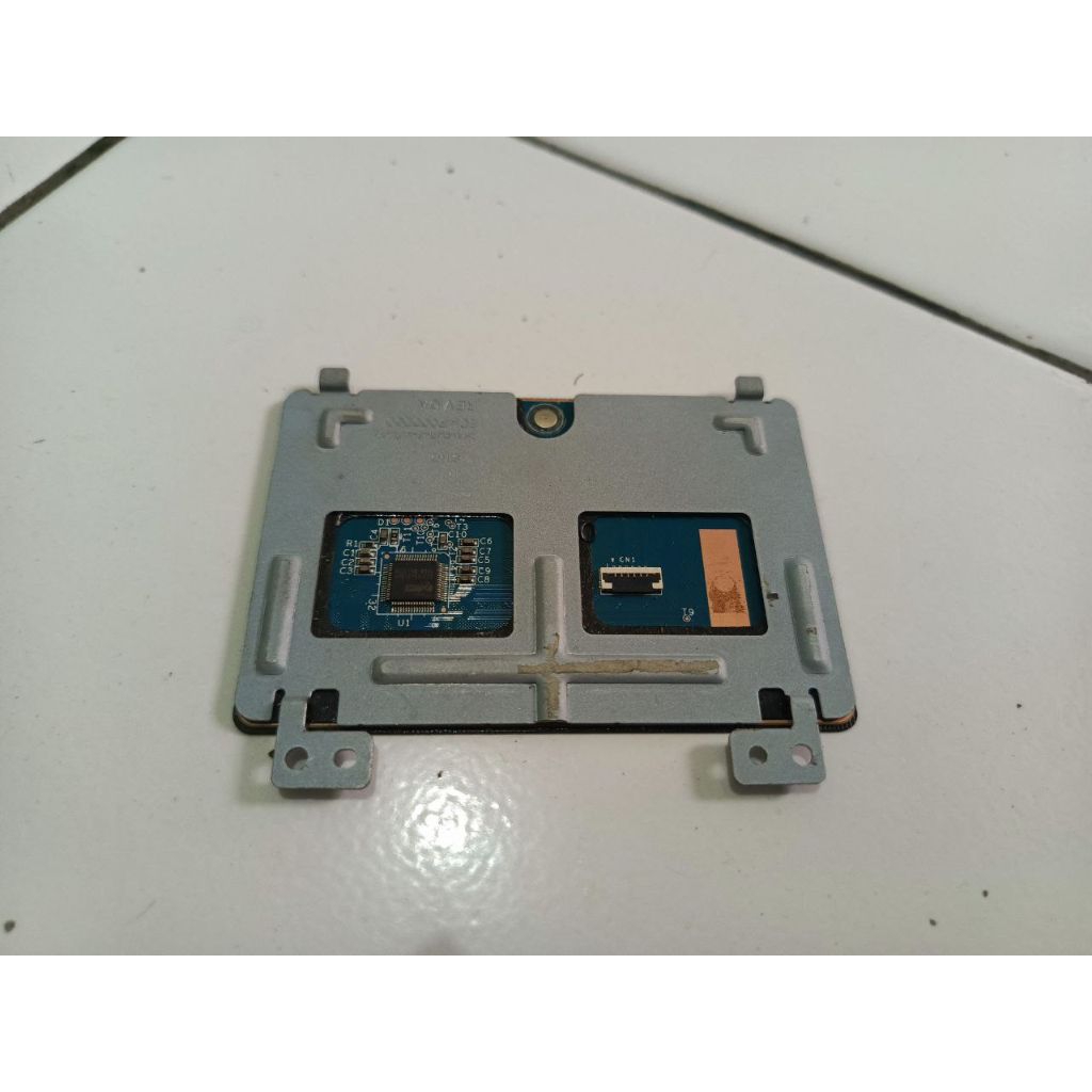 Lenovo Y40-70 touchpad