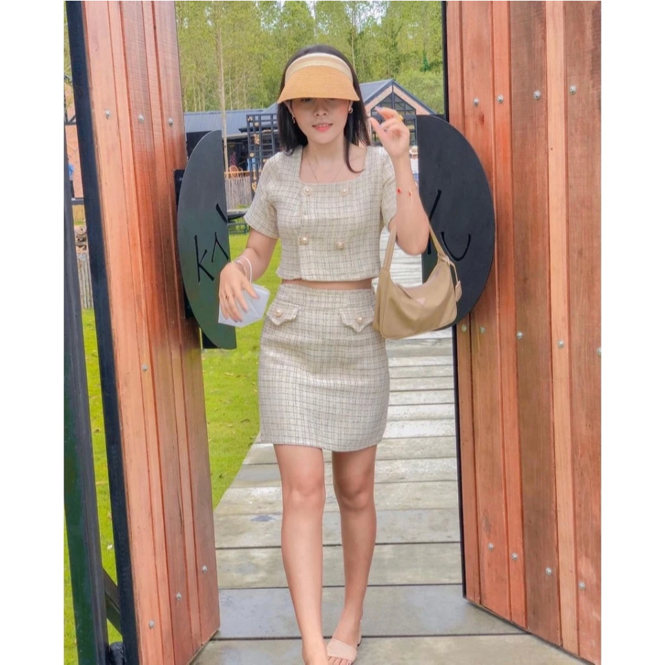 Tweed Set Korea Wanita – Crop Blazer & Rok Mini Elegan Look Classy