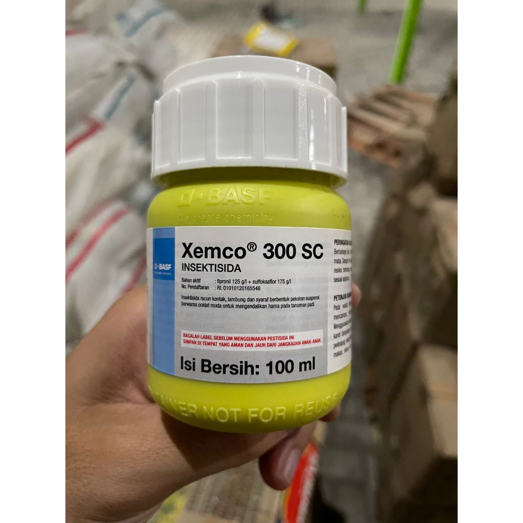 XEMCO 300sc 100ml Insektisida Wereng Penggerek Batang Rayap Kutu Kebul Padi Cabai