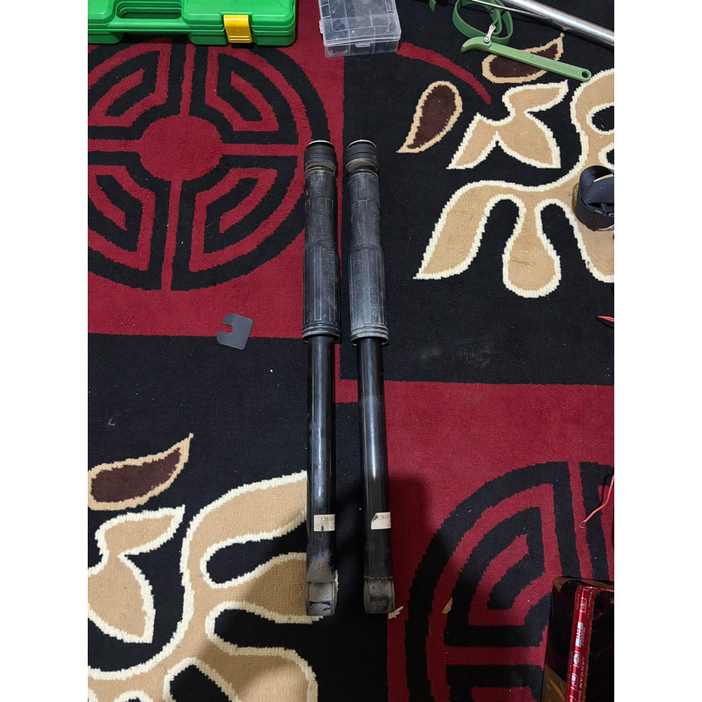 shockbreaker belakang ori copotan honda jazz ge8