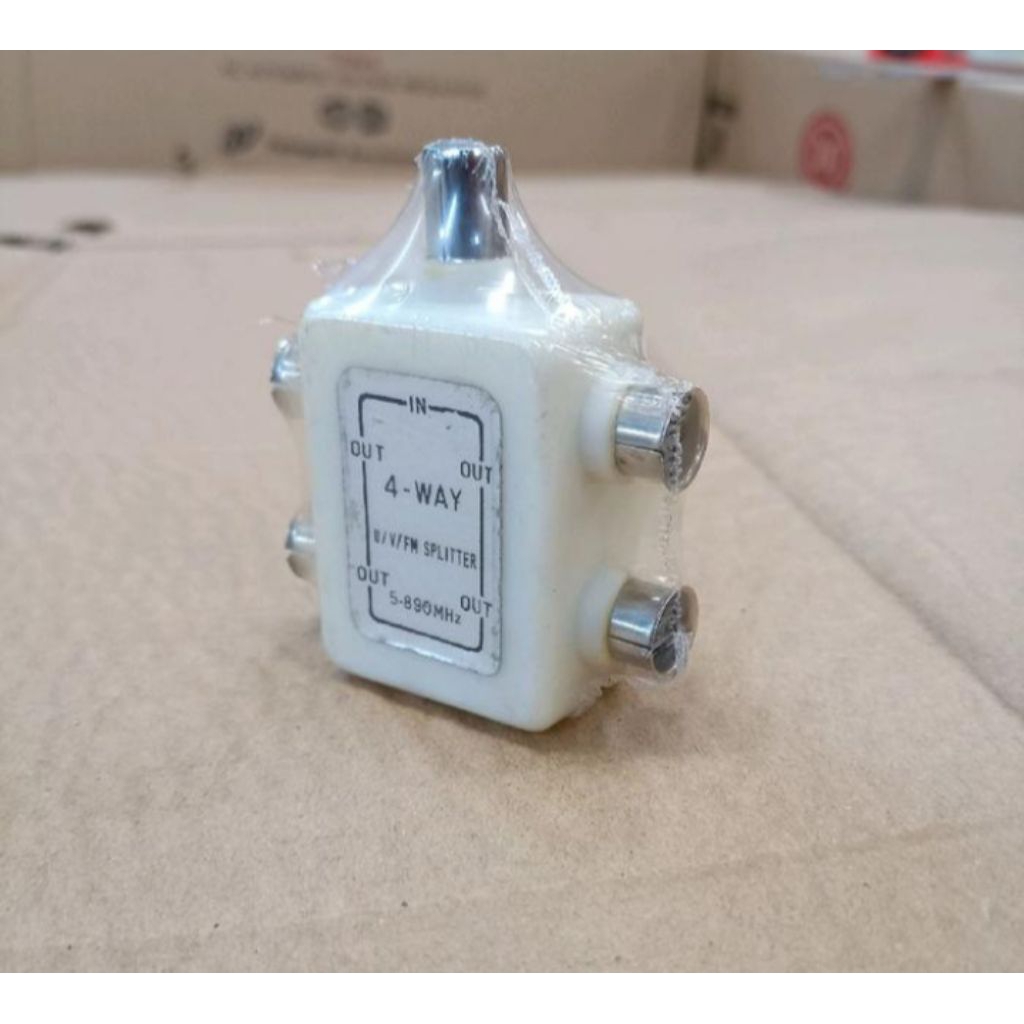 Spliter Antena Sambungan Antena 4 way