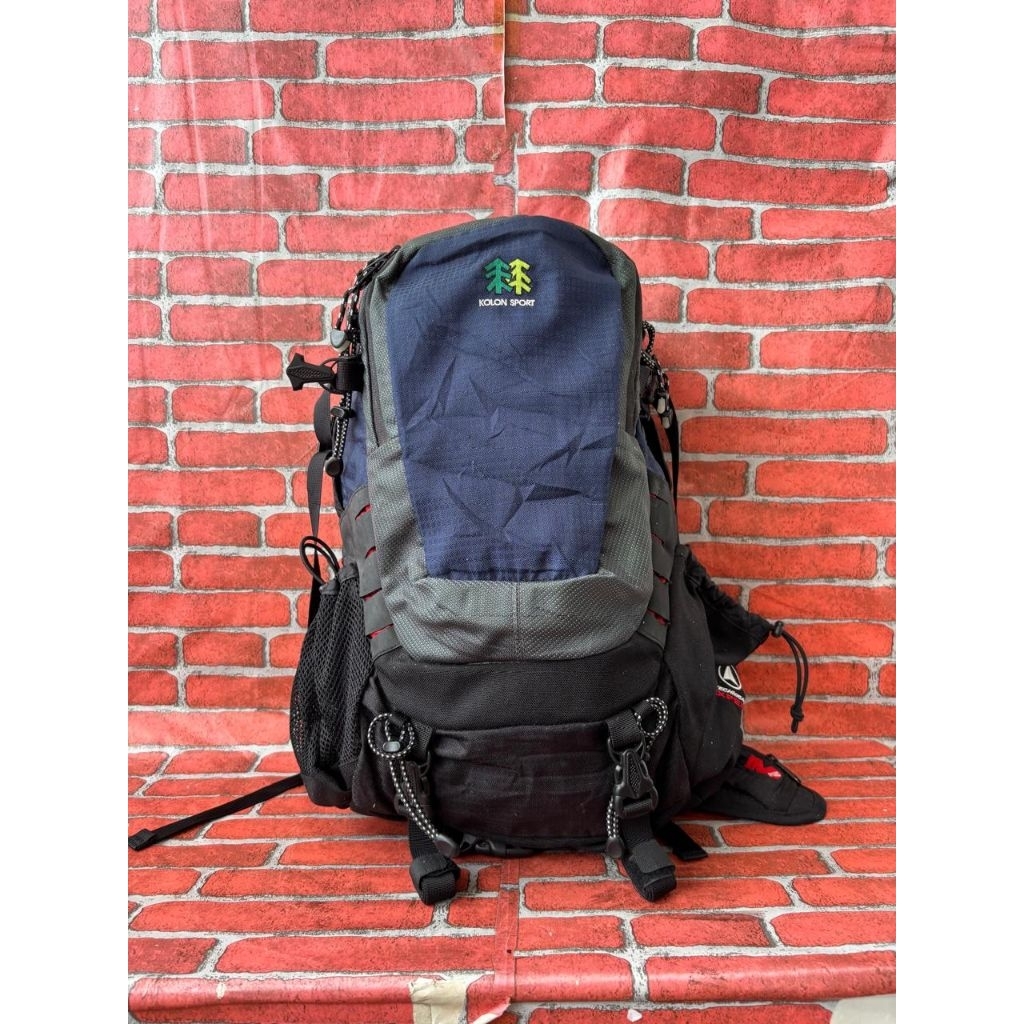 Tas ransel outdoor /Gunung KolonSport Ransel hiking 30 Liter