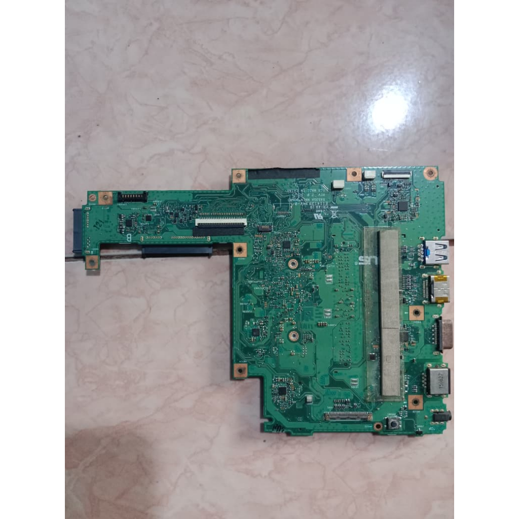 Motherboard  ASUS x453 Intel Pentium