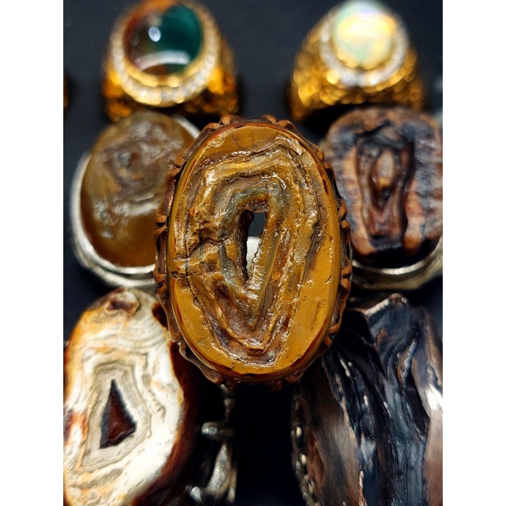 BATU AKIK COMBONG SAKRAL