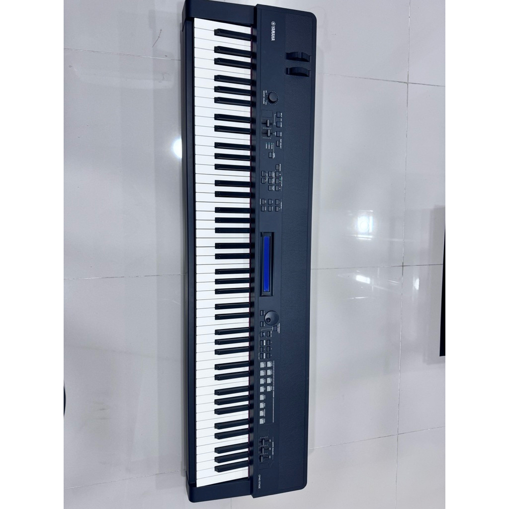 Yamaha stage piano Yamaha cp 40 second
