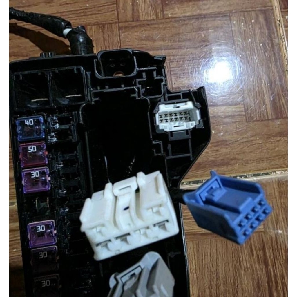 Fuse box sekring sikring all new calya sigra asli 82600-BZ331