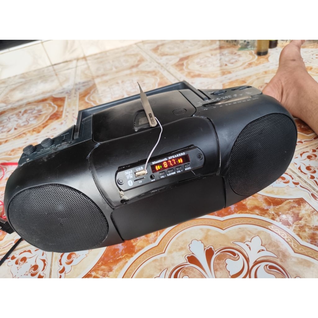 Radio Tipe Mini Kompo Philips, Sanyo, Aiwa, Sharp, Aneka Radio Jadul Antik Detail Info di Chetting