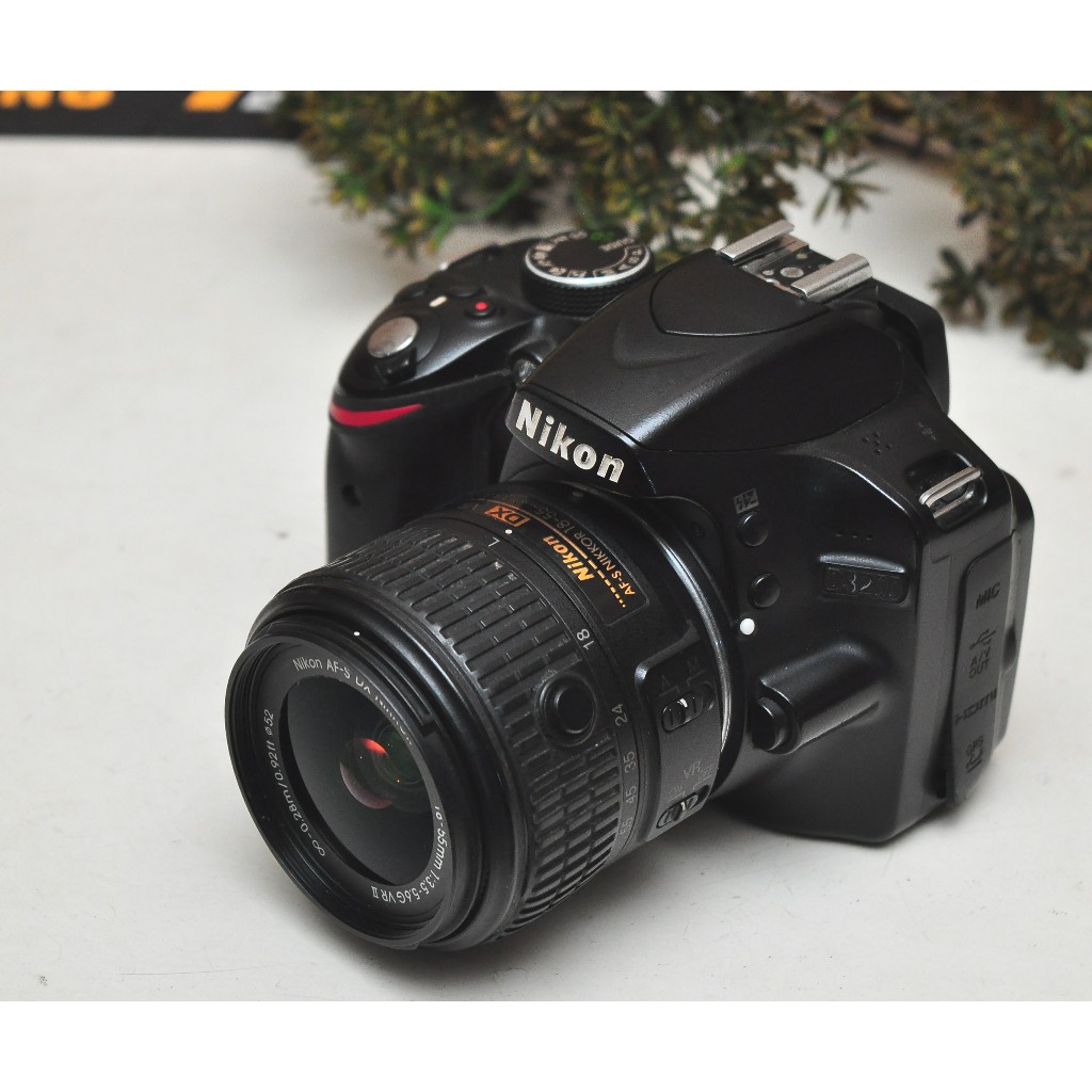 Kamera DSLR Nikon D3200 Bekas