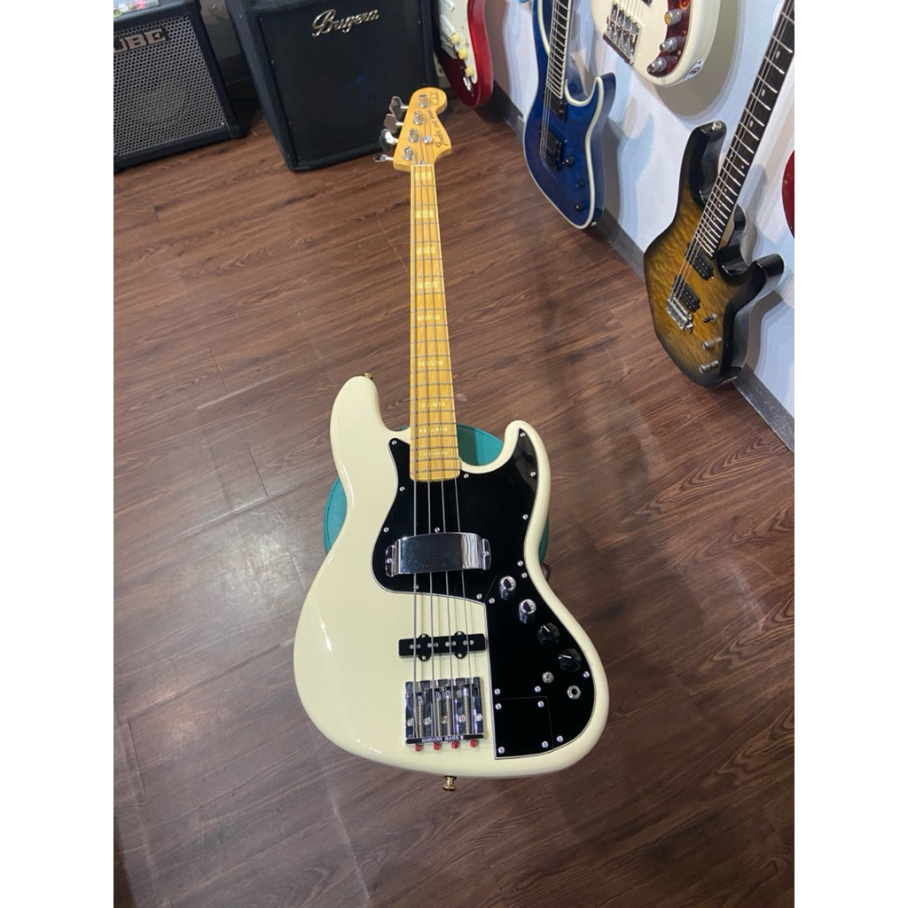 Fender Jazz Bass Marcus Miller Signature Made in Japan