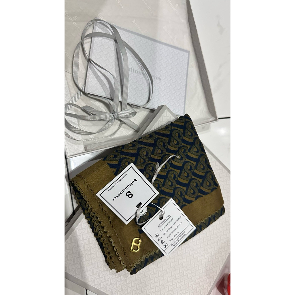 BUTTONSCARVES BIMU VOILE SQUARE TWilight GREEN