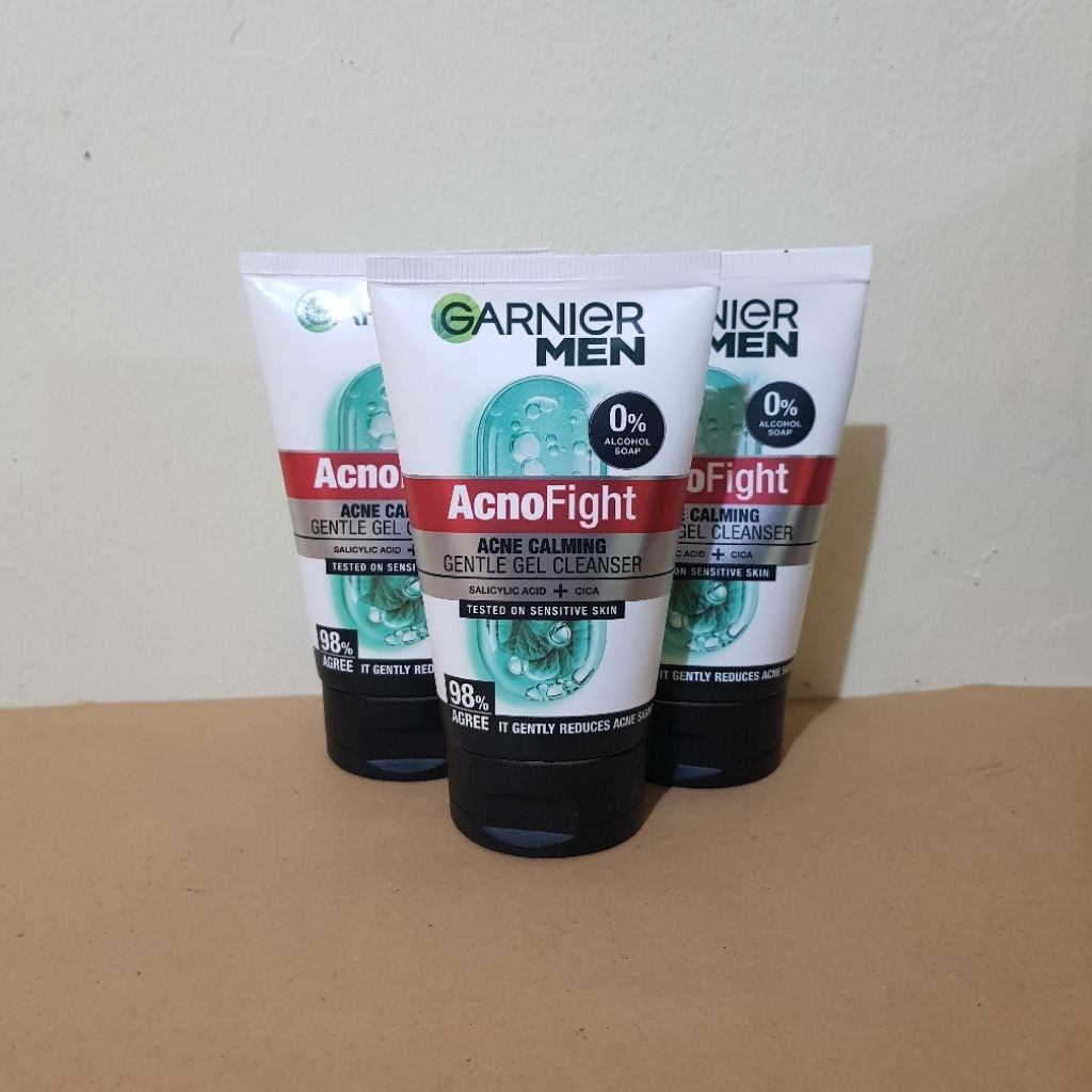 GARNIER MEN ACNO FIGHT 100ML (ACNE CALMING GENTLE GEL CLEANSER)