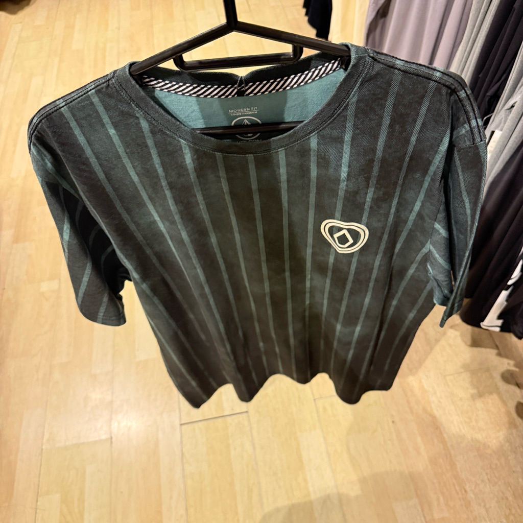 kaos pria volcom original couvert short sleeve tee service blue