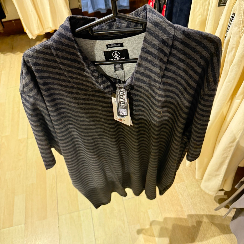 kaos pria polo volcom original oswald short sleeve polo blak