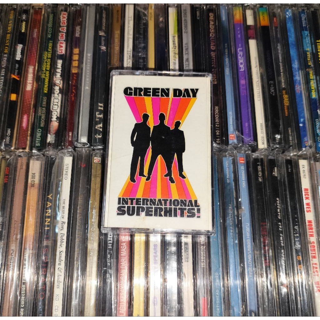 Kaset Green Day - International Superhits Hits Singles Maria, Poprocks& Coke