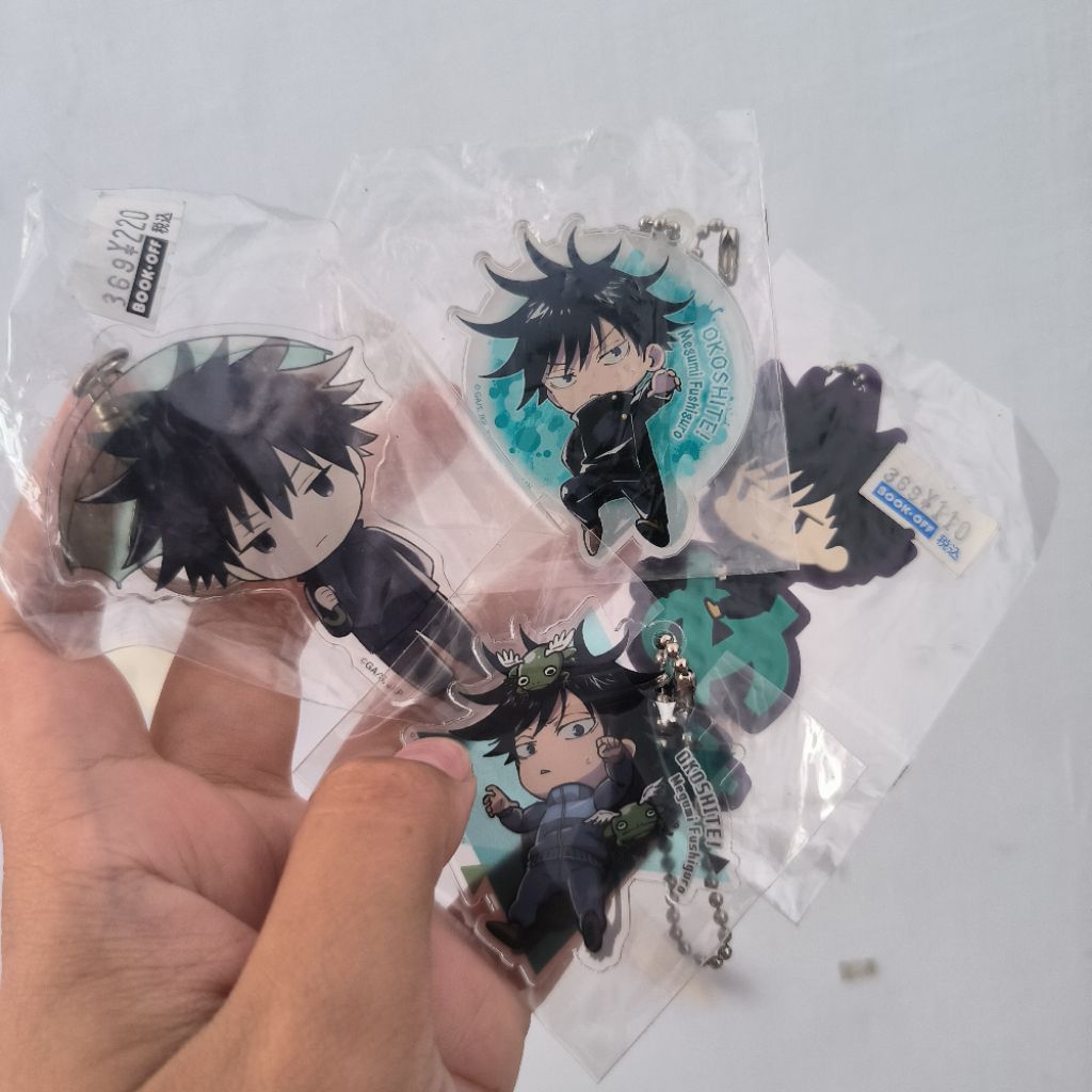 official keychain jujutsu kaisen Megumi Fushiguro