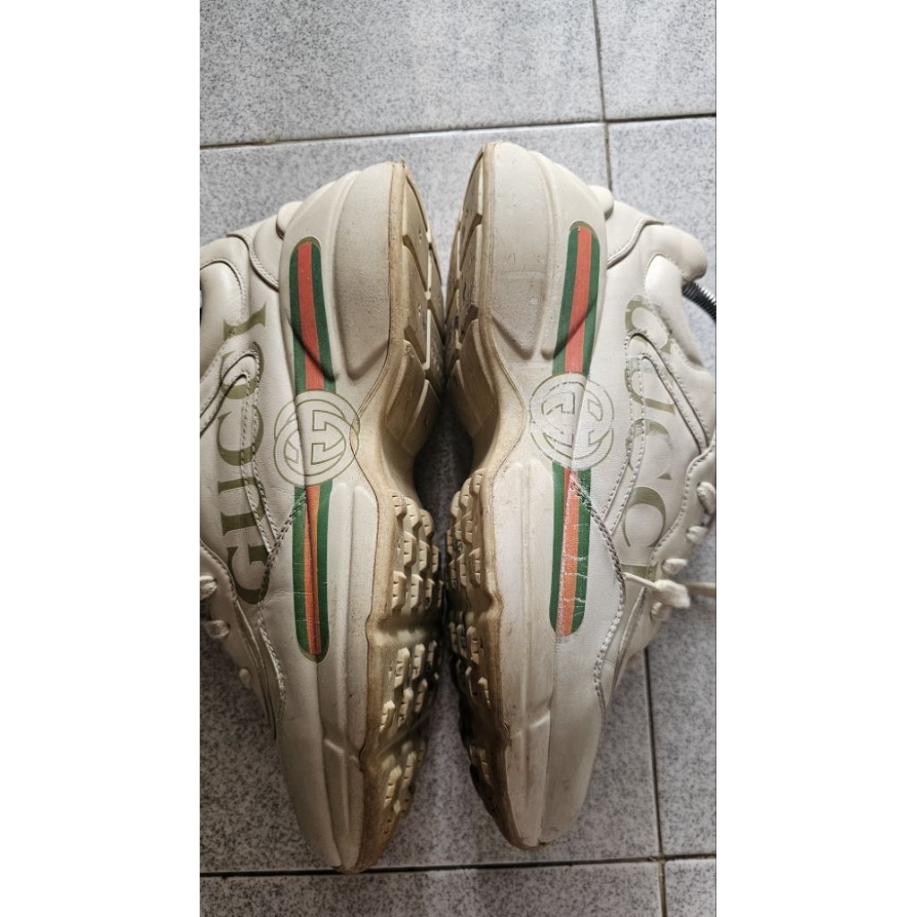 Sepatu Sneakers GUCCI Rhyton Size 42/43