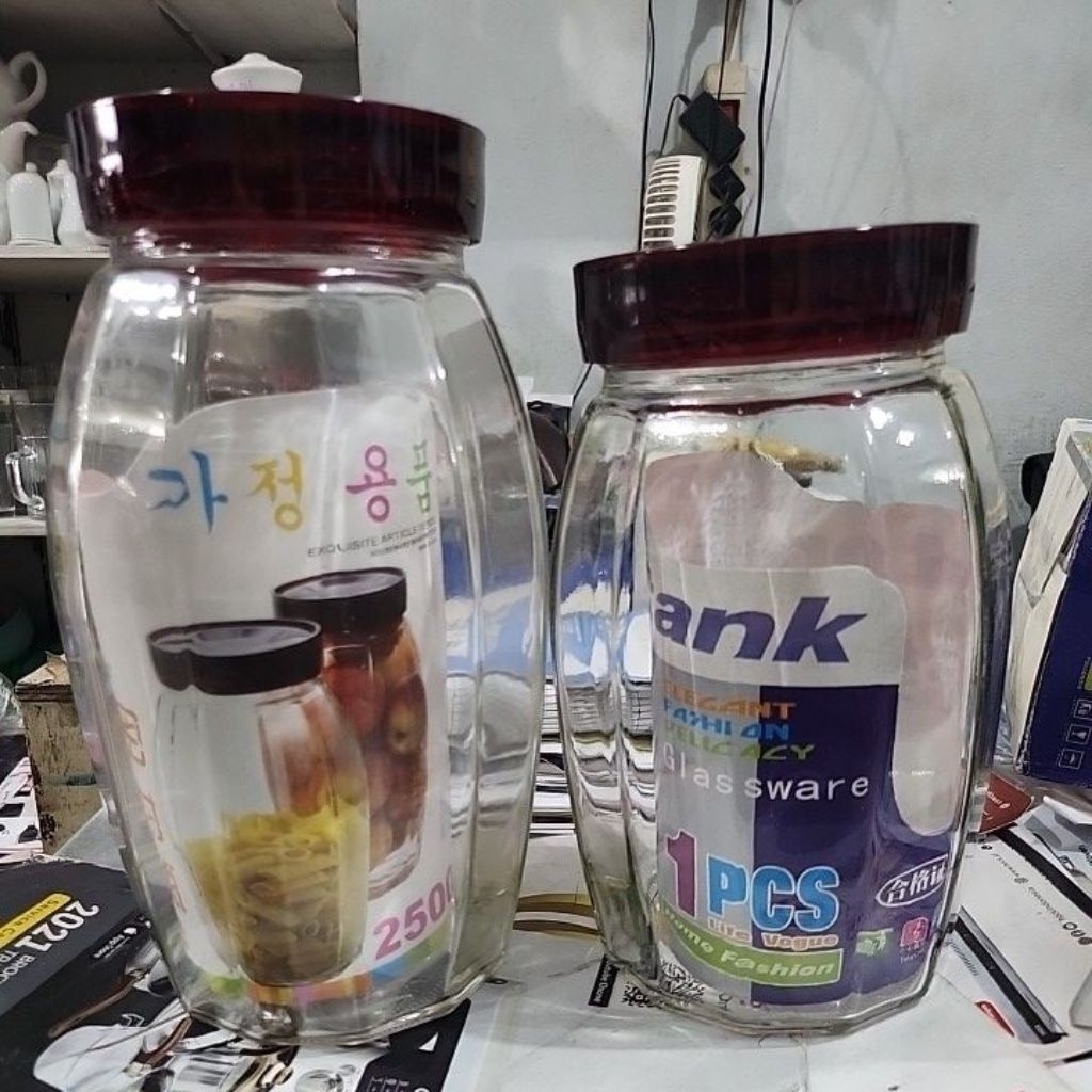 toples kaca estetik toples permen toples unik kaca toples kerupuk toples maroon