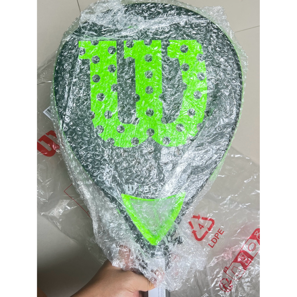 WILSON BLADE V2 TEAM 2024 (BRAND NEW)