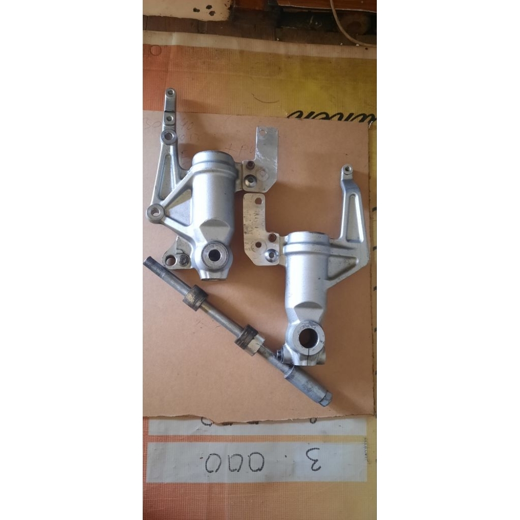 Bottom shock dan as komstir USD NEW CBR150