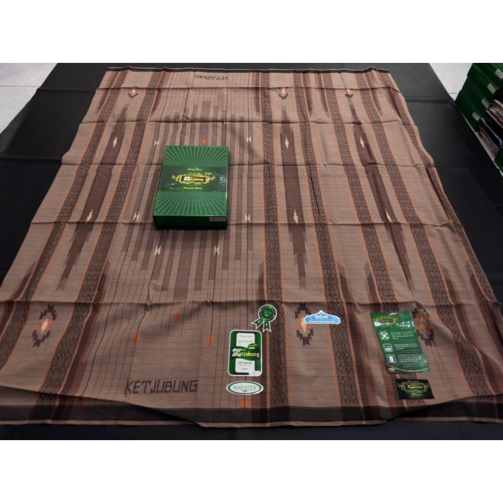 Sarung KETJUBUNG Green Mercerized Motif SGW