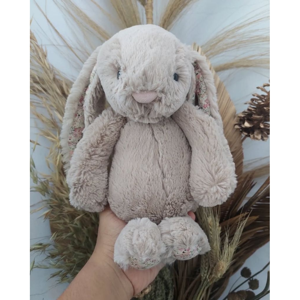 Jellycat Bashful Blossom Bea Beige Bunny Medium