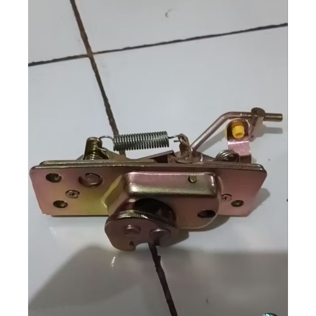 door lock dorlok kunci pintu belakang pintu bagasi katana Jimny