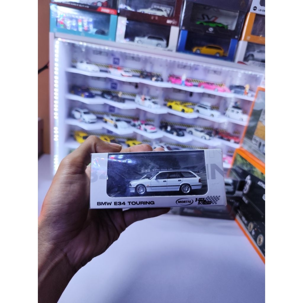 MORTAL BMW E34 WAGON TOURING ( WHITE )