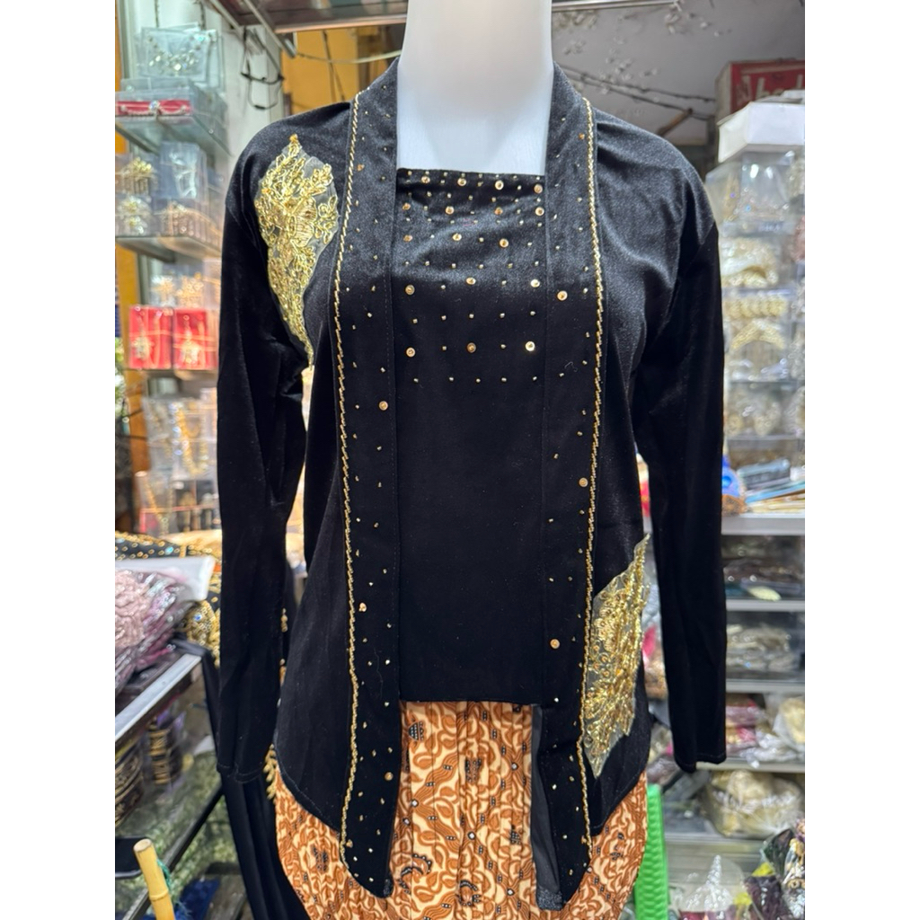 kebaya kutubaru payet kombinasi tempel