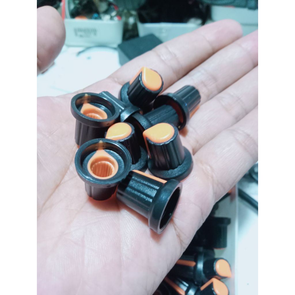 KNOP MIXER POTENSIO HITAM