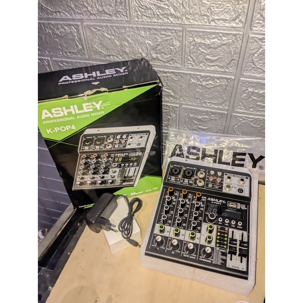 Mixer 4 channel ashley k-pop 4 second istimewa