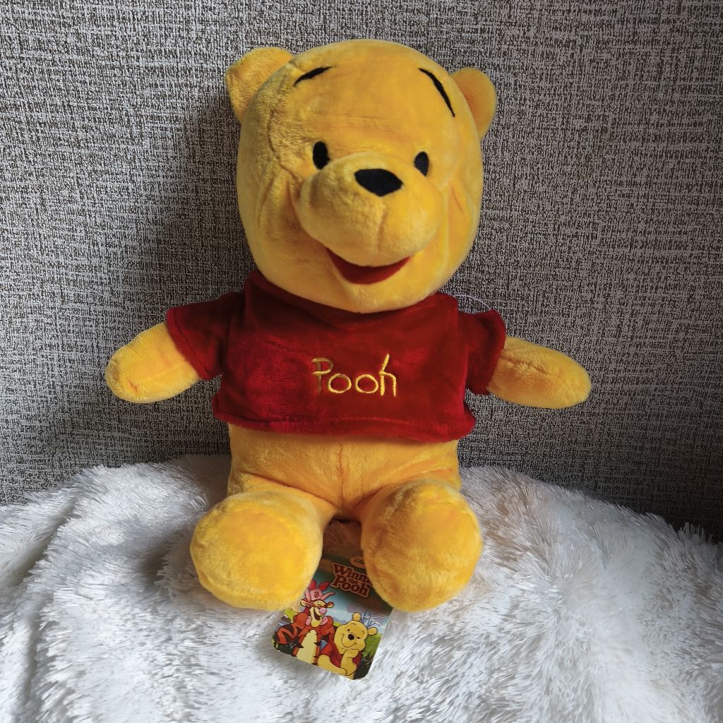 BONEKA WINNIE THE POOH DUDUK GEMBUL DAN LEMBUT NEW TAG ORIGINAL WINNIE THE POOH