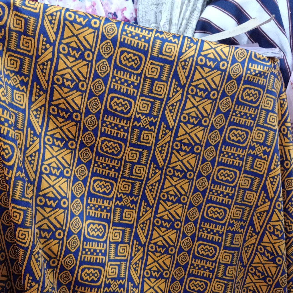 KAIN SATIN SILK / SATIN SILK GARMENT / SATIN SILK IMPORT / SATIN SILK MOTIF PREMIUM / PER 0,5 METER