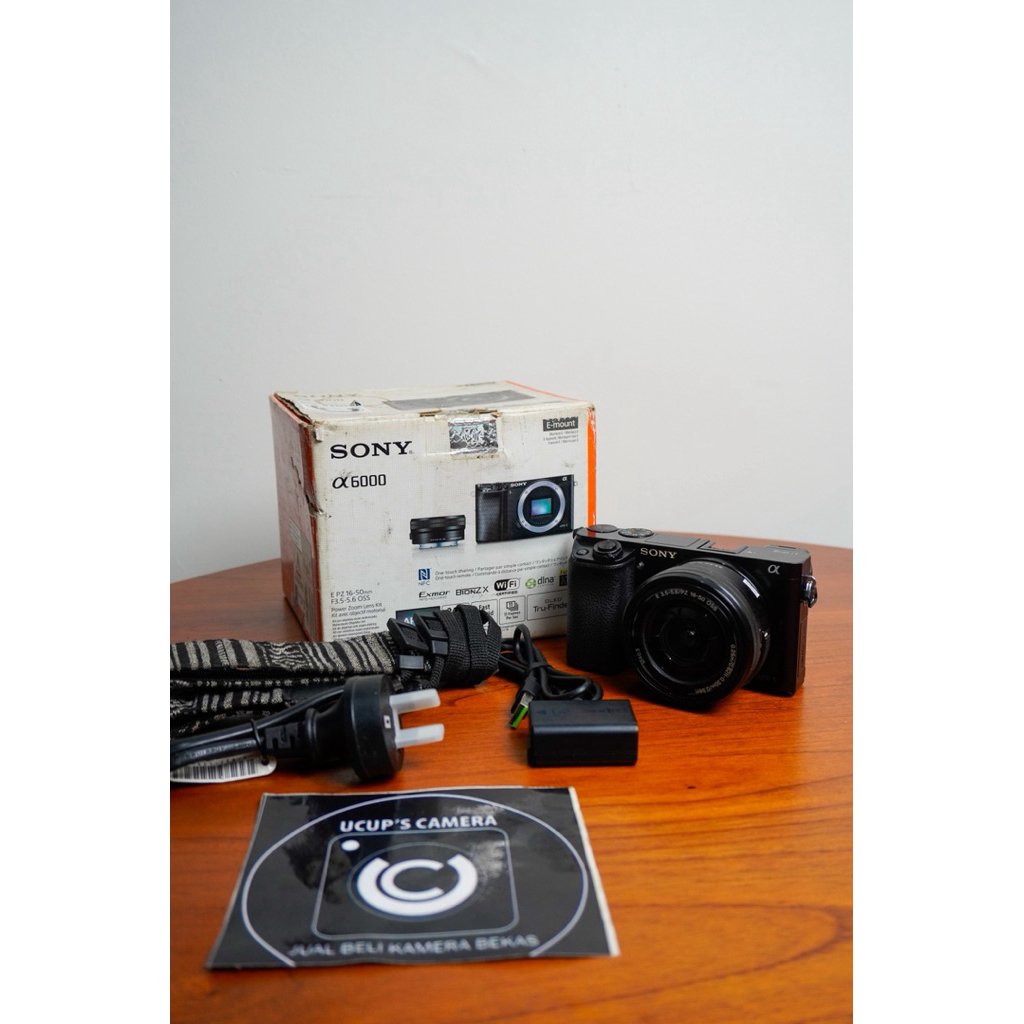 kamera mirrorless sony a6000 kit