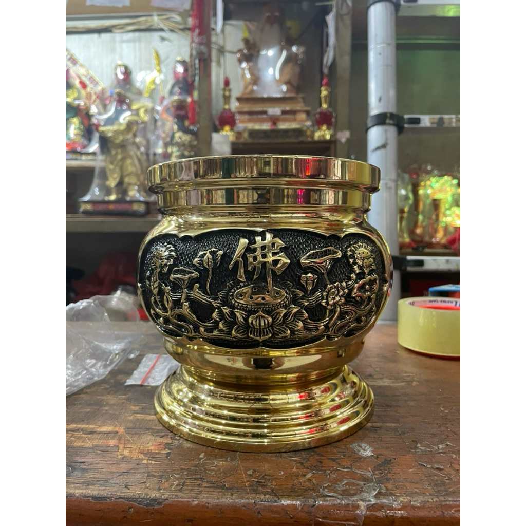 tempat dupa - hiulo - Hiolo - holo - hiu lo - hio Lo Kuningan Taiwan tulisan Fo