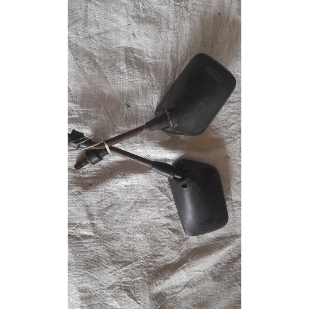 spion GL pro max kotak