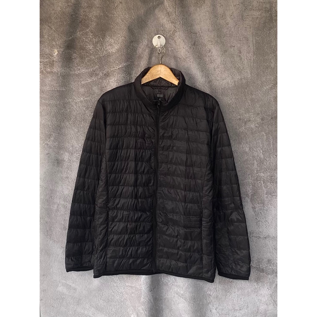Jacket Uniqlo Bulang / Bulu Angsa ((KODE : 8442))
