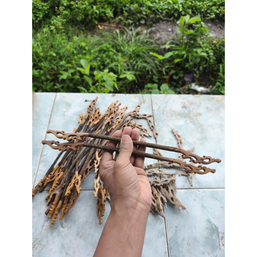 tangkringan ukir sogon konin