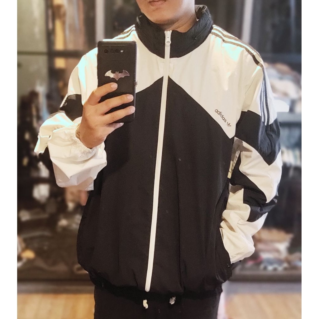 windbreaker adidas (second)