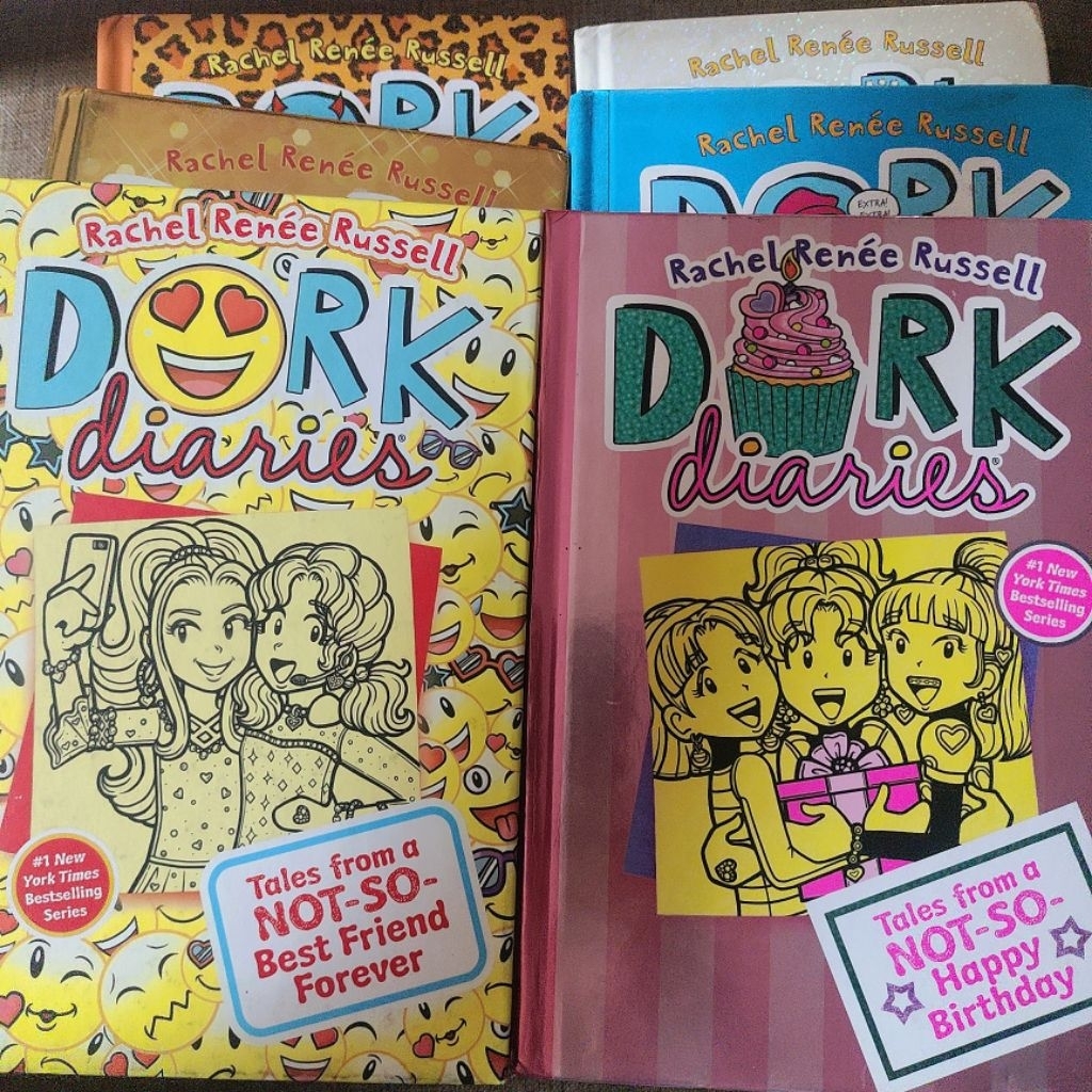 Dork Diaries Original Max Crumbly English Rachel Renee Russell Hardcover Softcover