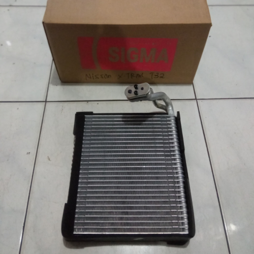 EVAPORATOR XTRAIL T32 SIGMA